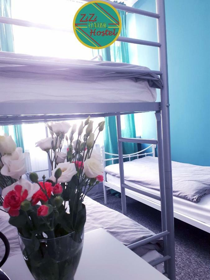 Zizi Central Hostel 华沙 外观 照片