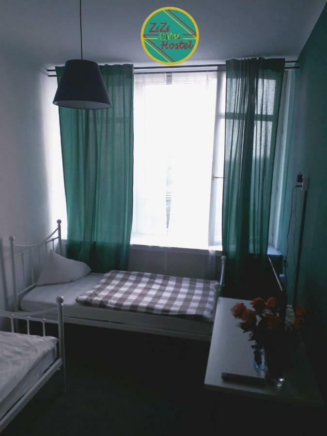 Zizi Central Hostel 华沙 外观 照片
